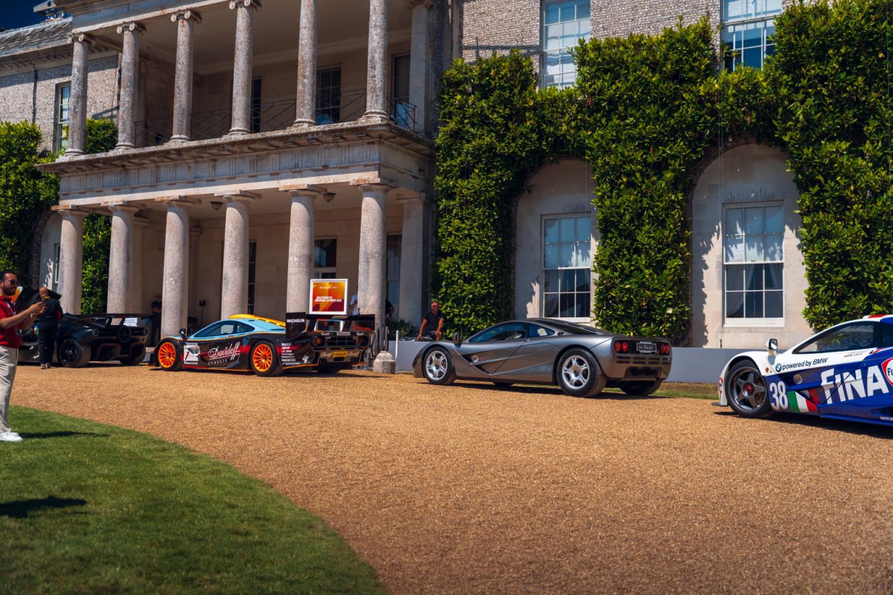 Autor: Jorge El Busto