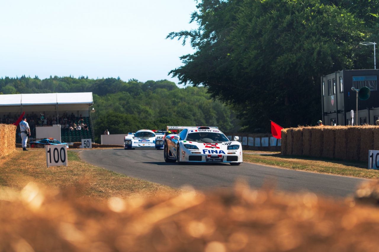 Autor: Jorge El Busto