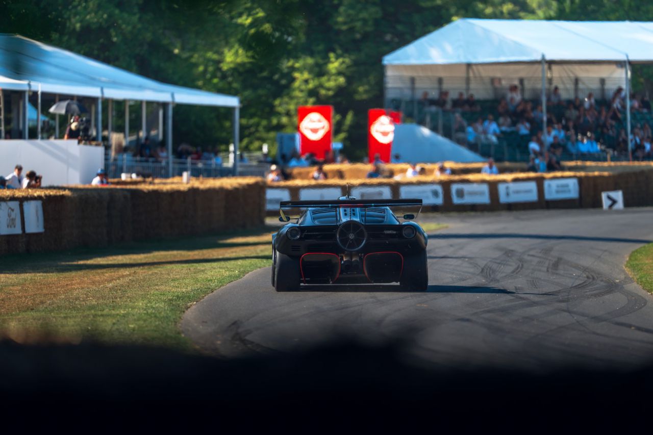 Autor: Jorge El Busto