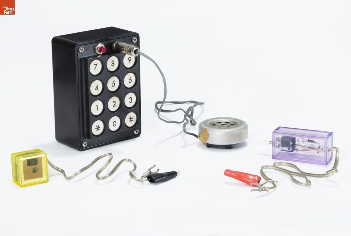 La caja azul, el primer negocio de Steve Jobs y Steve Wozniak antes de fundar Apple