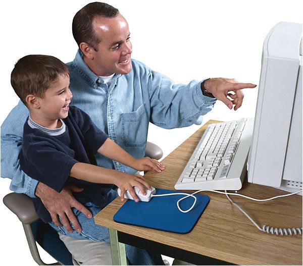 Mandamiento uno: sentarse con sus hijos y ver qué uso hacen de internet