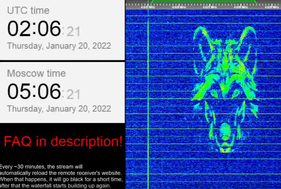 Imágenes mostradas en The Buzzer por los hackers