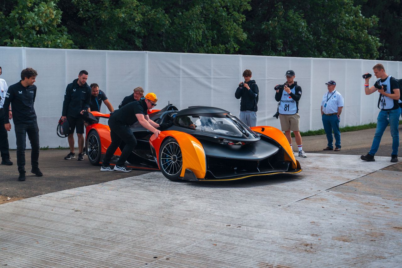 60 Aniversario McLaren en Goodwood FoS