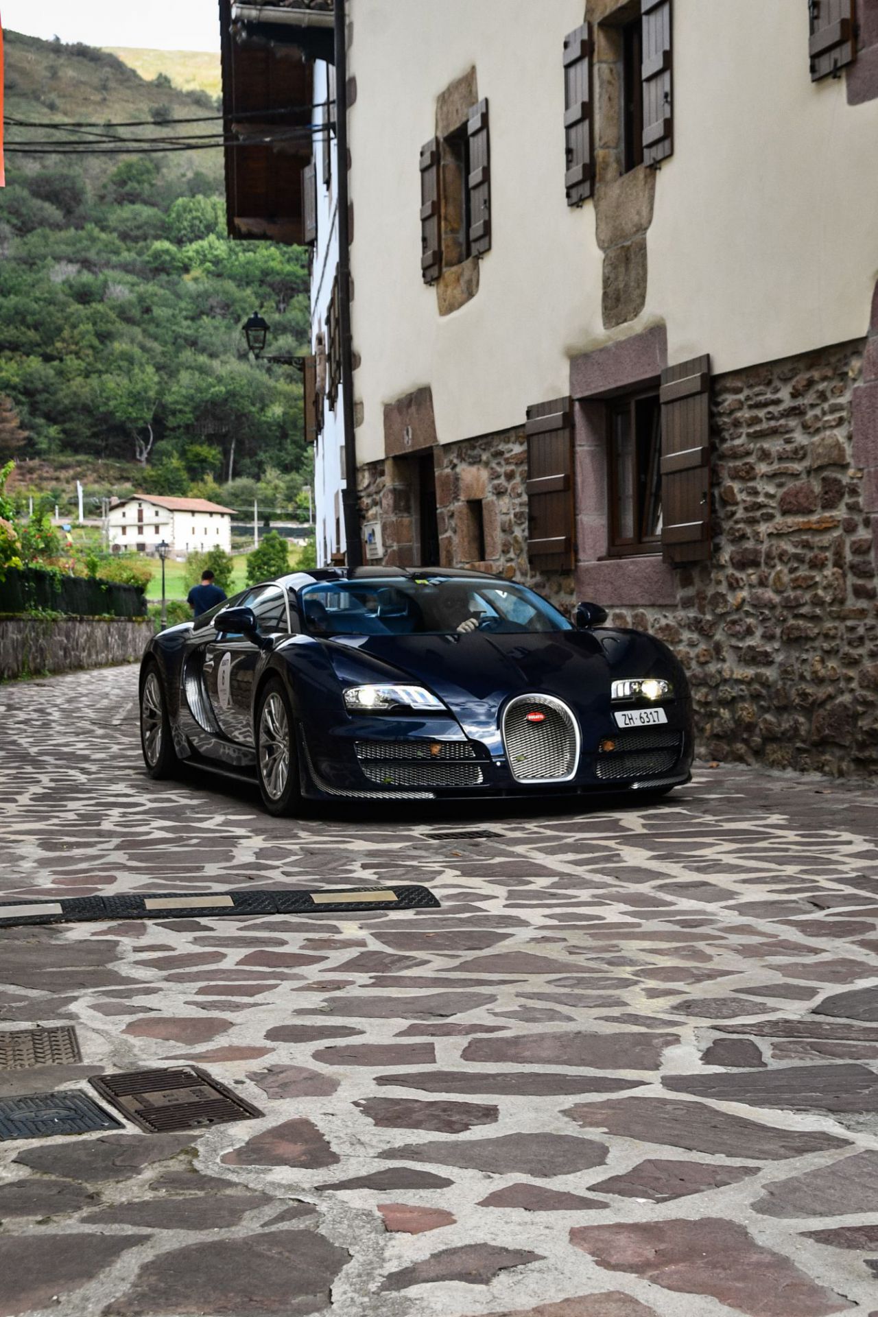 Bugatti Grand Tour Europe 2023 - Basque Regions