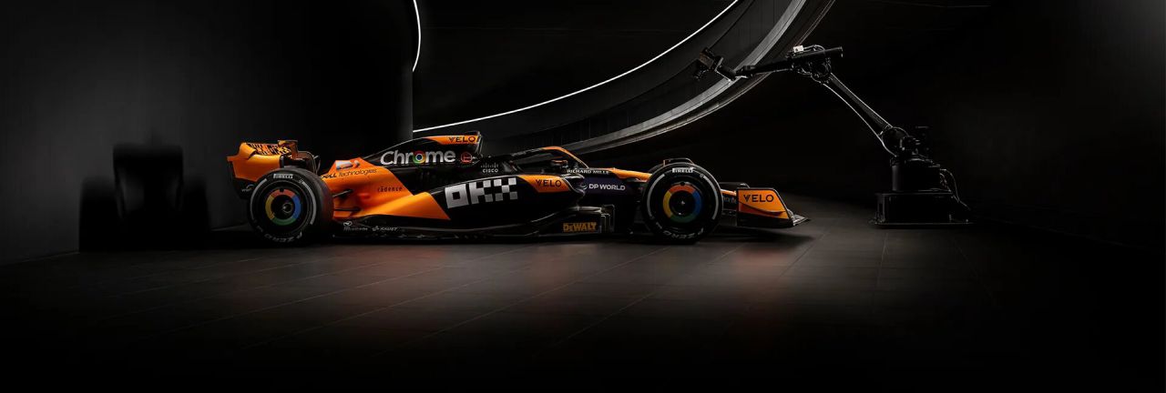 McLaren MCL38