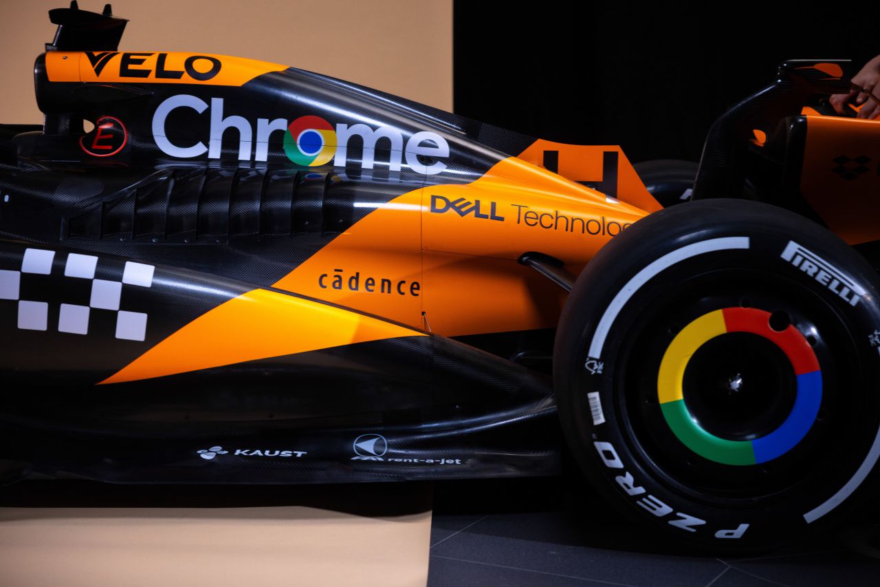 McLaren MCL38