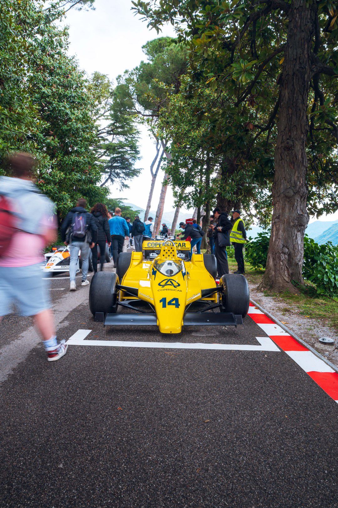F1-8
