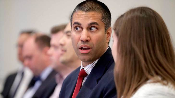 Ajit Pai confirma asistencia al MWC y declina ir al CES