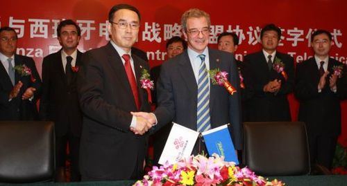 Telefónica nombrará consejero al nuevo presidente de China Unicom