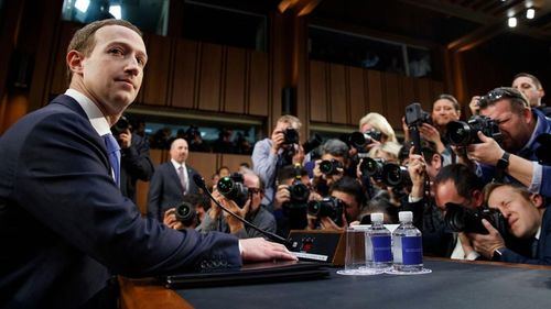 Zuckerberg enjuga sus lágrimas eludiendo la GDPR en Europa