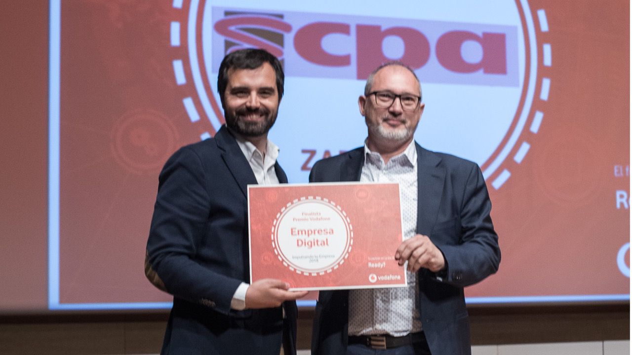 Vodafone entrega el premio a la transformación digital en el encuentro Impulsando Tu Empresa