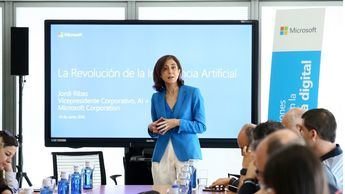 Microsoft traza su hoja de ruta para una Inteligencia Artificial segura, transparente e inclusiva
 