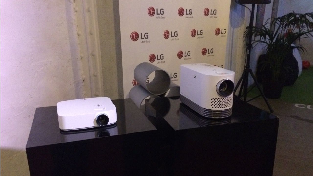 LG presenta su nueva gama de proyectores: 'mirar a la pared ya no es un castigo, sino un regalo'