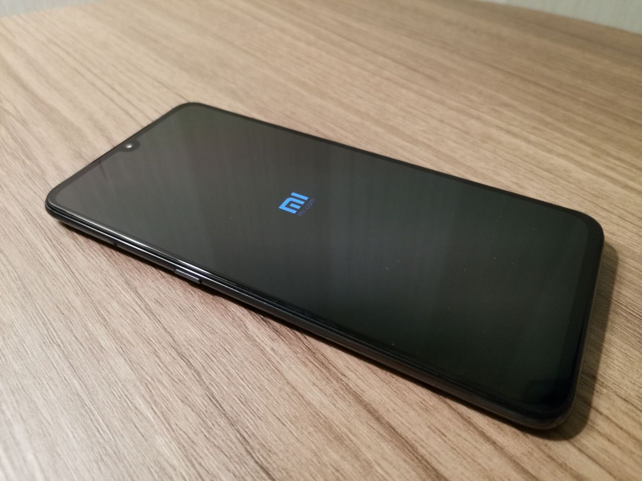 Xiaomi Mi 9 