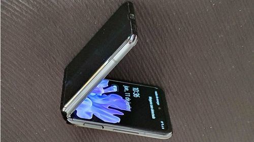 Samsung Galaxy Z Flip, tabla de características, especificaciones técnicas y precio