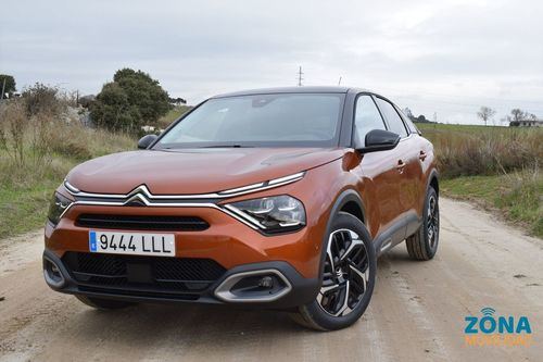 Prueba Citroën C4, el compacto francés ahora también eléctrico