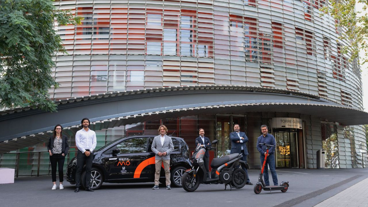 Seat Mó celebra su primer aniversario entrando en el negocio del corporate mobility