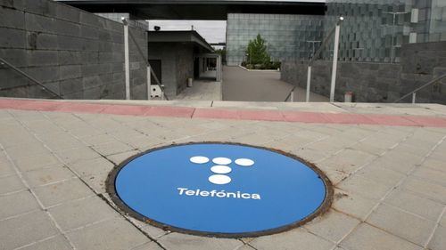 Telefónica vende su filial de El Salvador por 125 millones