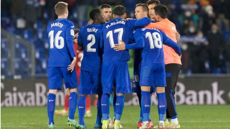 Jugadores del Getafe celebran un gol