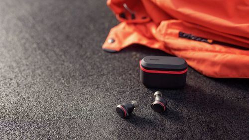 Philips lanza sus nuevos auriculares y altavoces inalámbricos deportivos