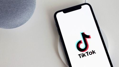 TikTok presenta novedades en materia de seguridad y transparencia