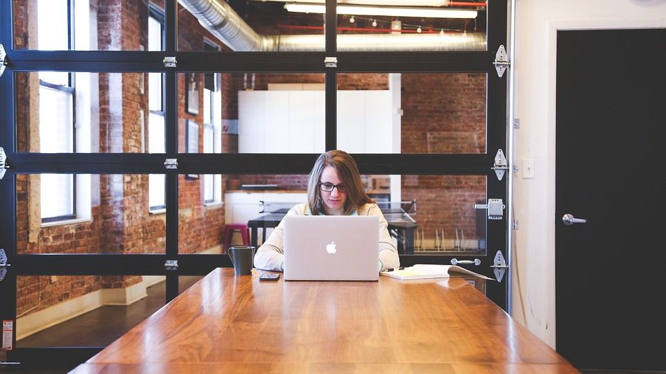 El sector tech español necesita más de 120.000 mujeres