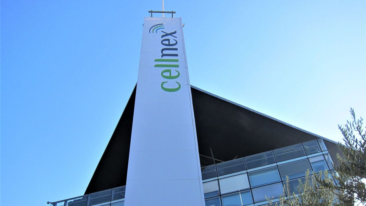 Cellnex mejora sus ingresos un 64%, pero sigue en pérdidas