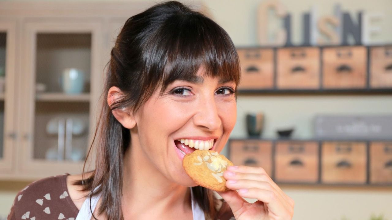 Alma Obregón se une a Avast para hornear la receta correcta en el uso de las cookies digitales
