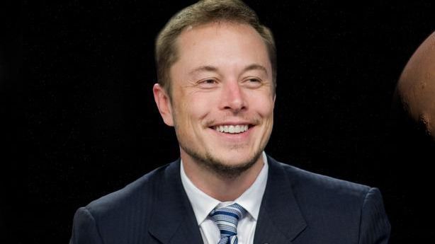 Elon Musk insiste en pedir más información para cerrar el acuerdo de compra de Twitter