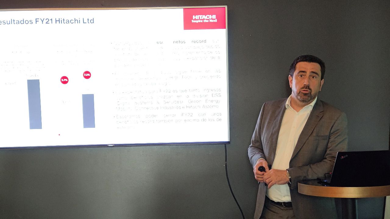 Valentín Pinuaga, Country Manager de Hitachi Vantara para España, durante la rueda de prensa en Madrid