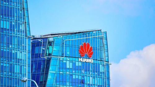 Estados Unidos acusa a dos espías chinos de intentar influir en el proceso judicial contra Huawei
