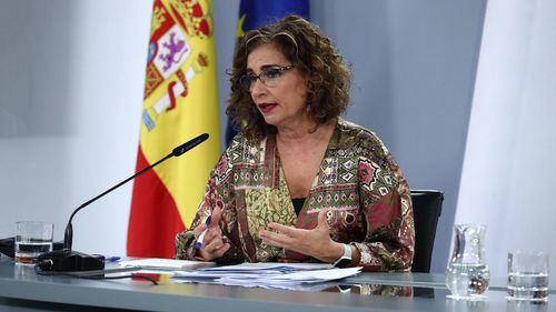 La ministra de Hacienda y Función Pública, María Jesús Montero, durante su intervención en la rueda de prensa posterior al Consejo de Ministro
