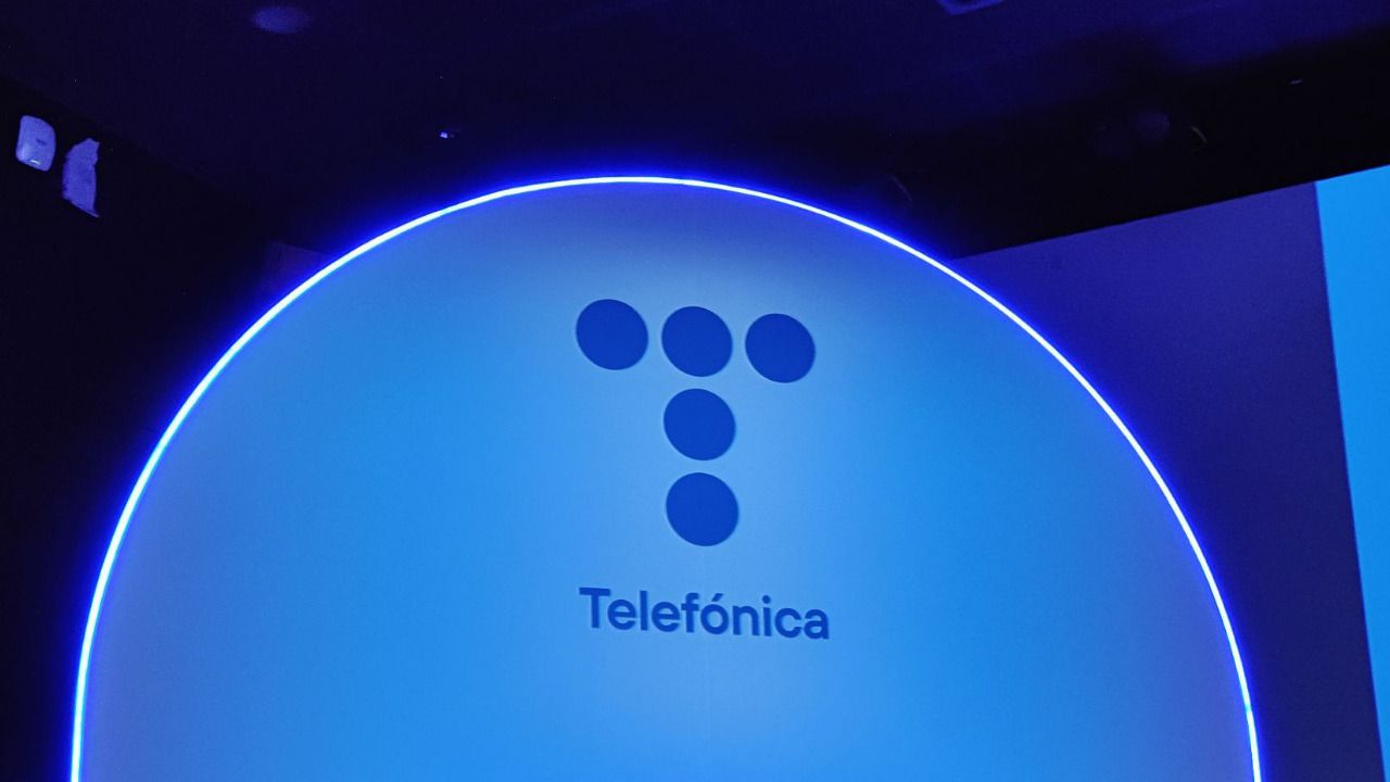 Telefónica se apoya en un asesor para afrontar la multa de 790 millones de euros en Perú