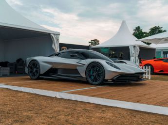 Análisis y diseño del Aston Martin Valhalla, el hermano pequeño del Valkyrie