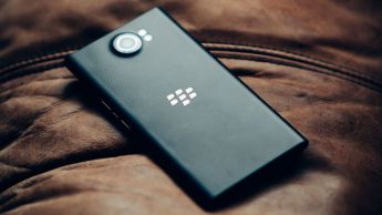 BlackBerry vende su grueso de patentes por 900 millones