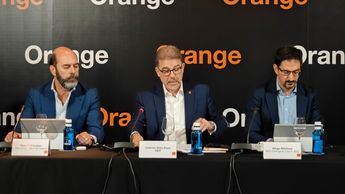 Orange mejora sus ingresos un 2,5% y recupera la senda positiva en EBITDA