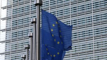 Bruselas paraliza su decisión sobre la fusión de Orange y MásMóvil y pide más información