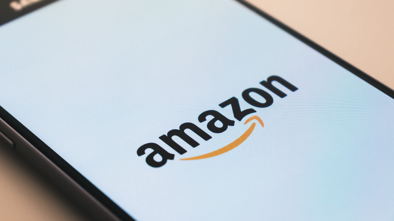 Amazon anuncia despidos en Prime Video, MGM y reducirá un 35% la plantilla de Twitch