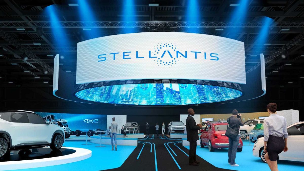 Stellantis lanza un nuevo cockpit virtual junto a BlackBerry y AWS