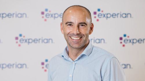 José Luis San Juan, Fraud Product Manager de Experian, analiza las ventajas de la IA para luchar contra el fraude en telecomunicaciones