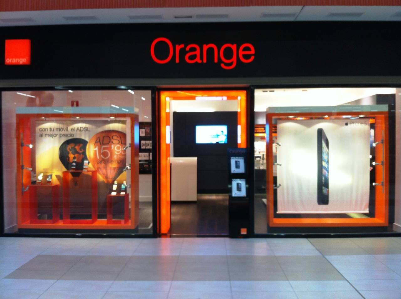 La venta de EE sube los beneficios netos de Orange