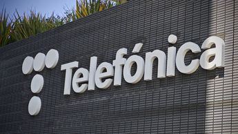 El Gobierno reafirma su compromiso de entrar en Telefónica pese a no tener presupuestos