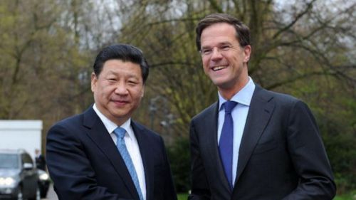 El presidente chino advierte a Holanda que sus restricciones en semiconductores no detendrán el avance del país asiático