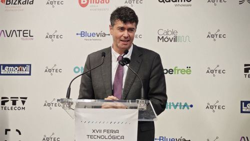 Matías González, Secretario General de Telecomunicaciones