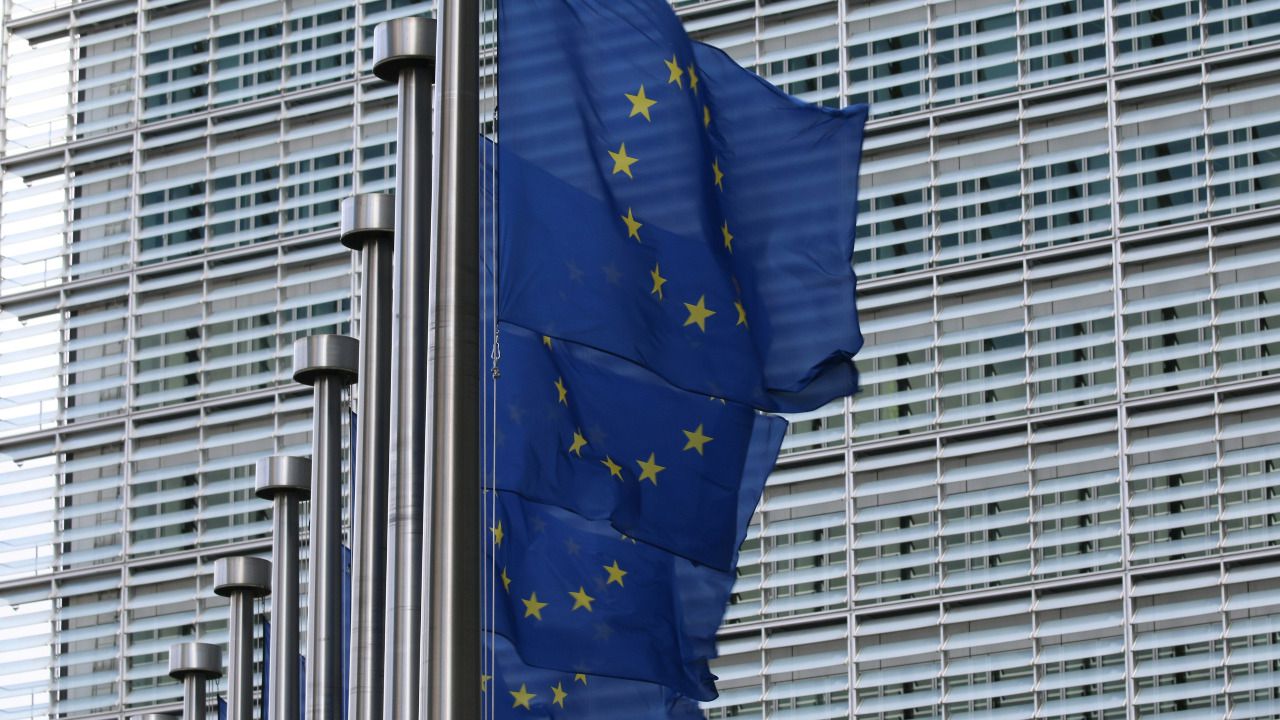 Bruselas defiende sus regulaciones digitales ante las amenazas de Trump