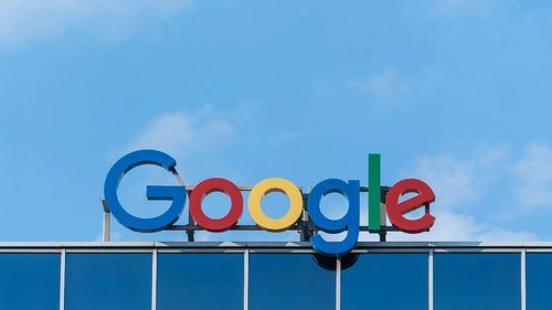 Macrodemanda contra Google: empresas de Reino Unido reclaman hasta 5.800 millones por abuso de posición dominante en el mercado de búsqueda online