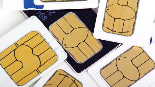 Reino Unido, primer país europeo en prohibir el uso de granjas de SIM para combatir el fraude a gran escala