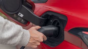 Cómo afecta un apagón energético a las baterías de los coches eléctricos