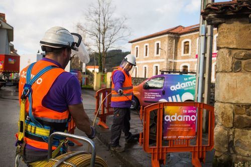Adamo plantea un ERE y reestructura su dirección