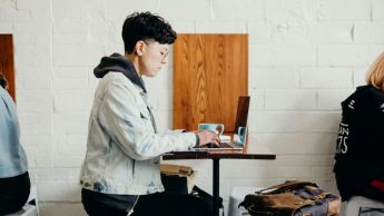 Brecha crítica en IA: las empresas españolas no encuentran suficientes freelancers cualificados